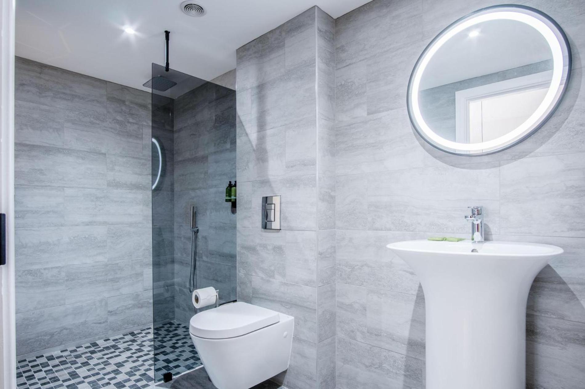 ברקון Suite 12 - Sleeping Giant Hotel - Pen Y Cae Inn מראה חיצוני תמונה