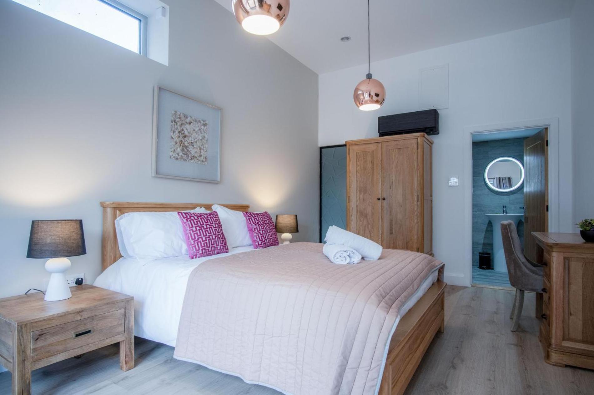 ברקון Suite 12 - Sleeping Giant Hotel - Pen Y Cae Inn מראה חיצוני תמונה